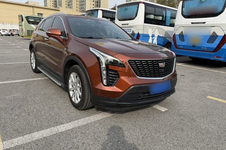 Used Cadillac XT4 2021 28T Two-Wheel Drive Tech Edition Exterior 4