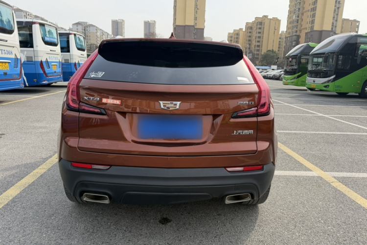 Used Cadillac XT4 2021 28T Two-Wheel Drive Tech Edition Exterior 5