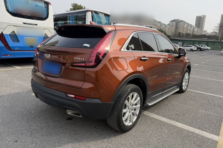 Used Cadillac XT4 2021 28T Two-Wheel Drive Tech Edition Exterior 6