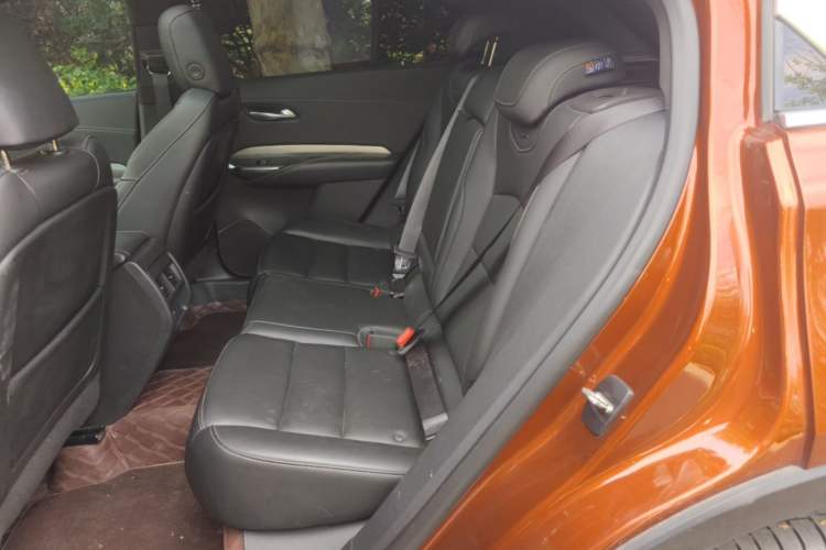 Used Cadillac XT4 2021 28T Two-Wheel Drive Luxury Version Left Rear Seat