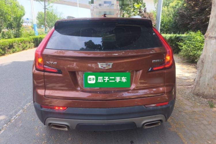 Used Cadillac XT4 2021 28T Two-Wheel Drive Luxury Version Rear