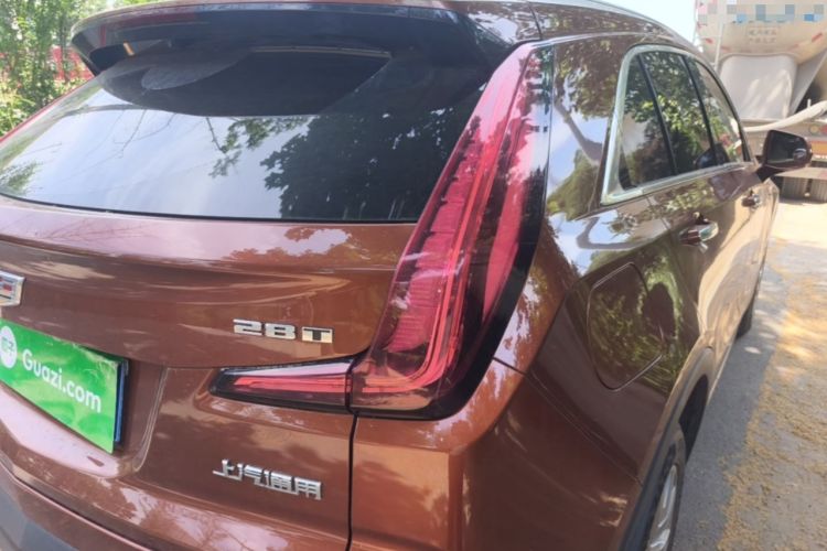 Used Cadillac XT4 2021 28T Two-Wheel Drive Luxury Version Right Rear Taillight
