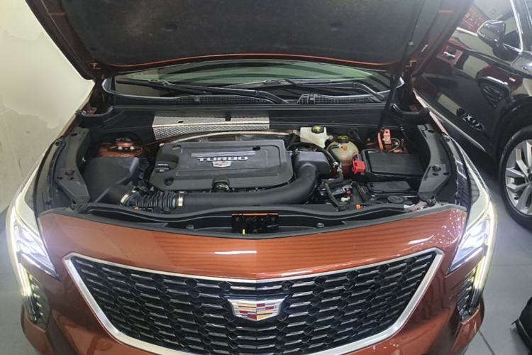 Used Cadillac XT4 2021 28T Two-Wheel Drive Luxury Version Engine Bay