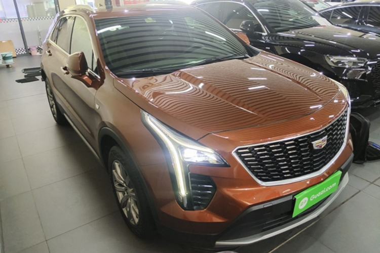 Used Cadillac XT4 2021 28T Two-Wheel Drive Luxury Version Exterior 1