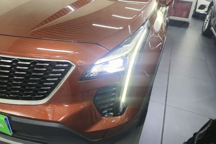Used Cadillac XT4 2021 28T Two-Wheel Drive Luxury Version Left Front Headlight