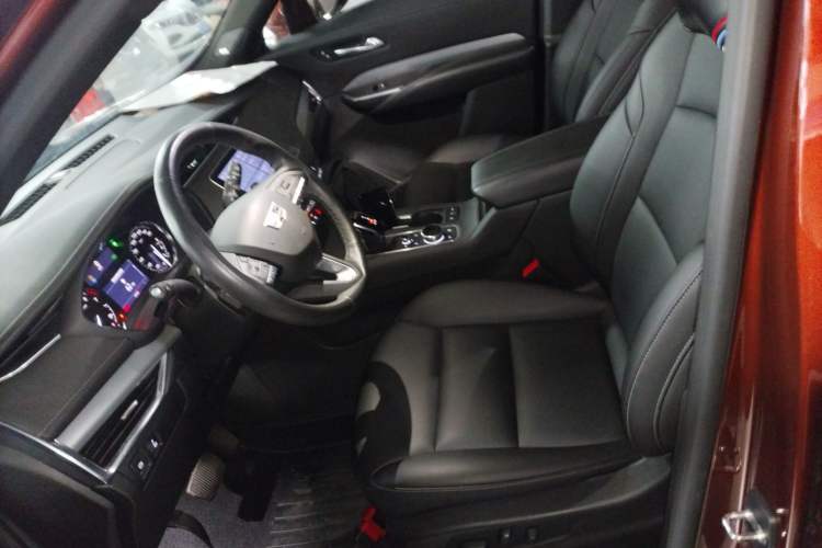Used Cadillac XT4 2021 28T Two-Wheel Drive Leading Version Left Front Seat