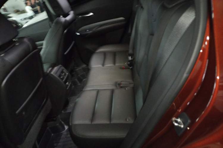 Used Cadillac XT4 2021 28T Two-Wheel Drive Leading Version Left Rear Seat