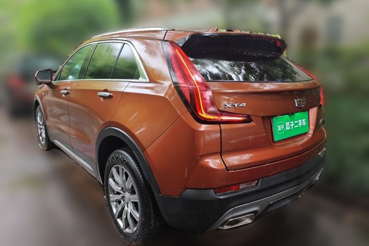 Used Cadillac XT4 2021 28T Two-Wheel Drive Luxury Version Rear Left 45 Deg