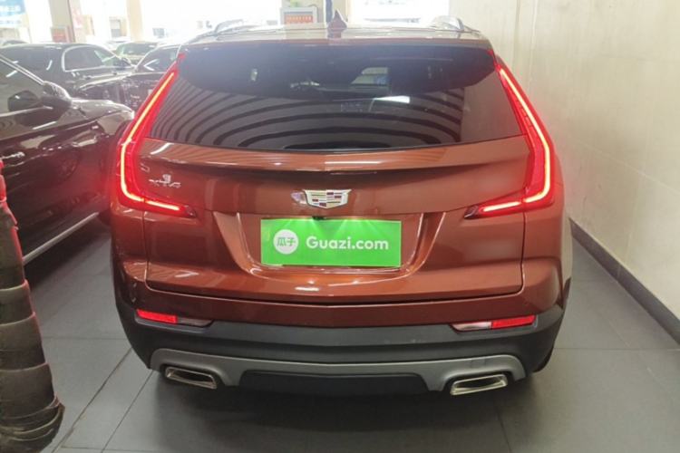 Used Cadillac XT4 2021 28T Two-Wheel Drive Luxury Version Rear