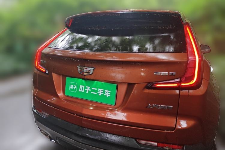 Used Cadillac XT4 2021 28T Two-Wheel Drive Luxury Version Rear
