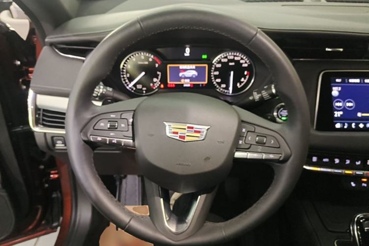 Used Cadillac XT4 2021 28T Two-Wheel Drive Luxury Version Steering Wheel