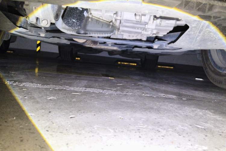 Used Cadillac XT4 2021 28T Two-Wheel Drive Luxury Version Chassis Front