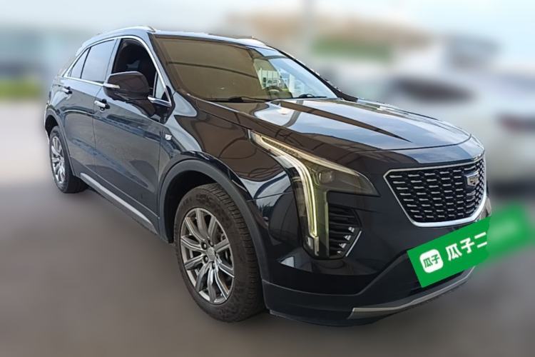 Used Cadillac XT4 2021 28T Two-Wheel Drive Leading Version Front Right 45 Deg
