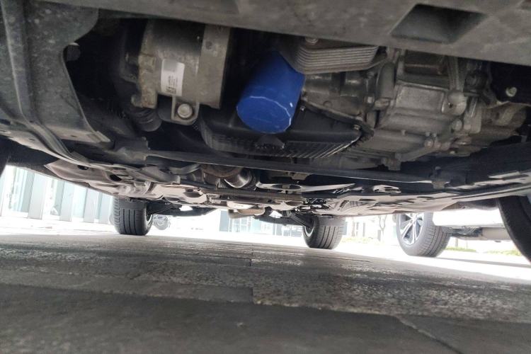 Used Cadillac XT4 2021 28T Two-Wheel Drive Leading Version Chassis Front