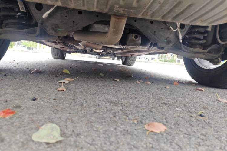 Used Cadillac XT4 2021 28T Two-Wheel Drive Leading Version Chassis Rear