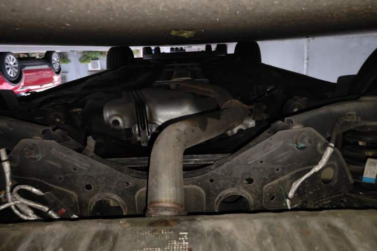Used Cadillac XT4 2021 28T Two-Wheel Drive Luxury Version Chassis Rear