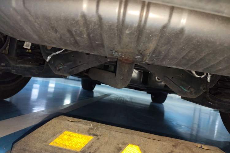 Used Cadillac XT4 2021 28T Two-Wheel Drive Leading Version Chassis Rear
