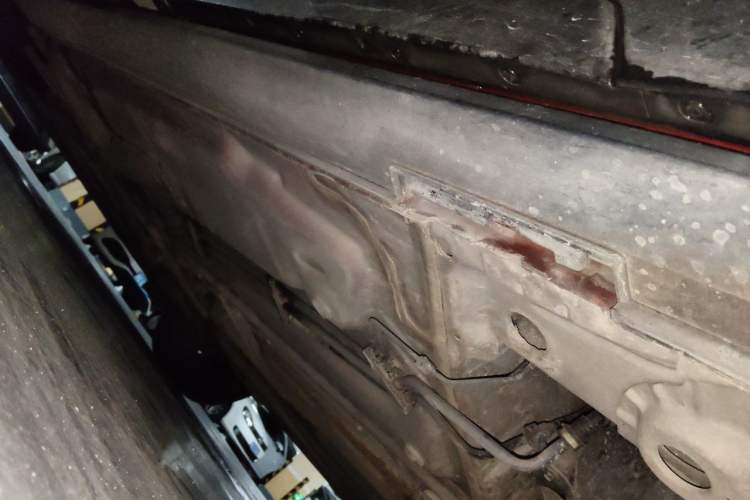 Used Cadillac XT4 2021 28T Two-Wheel Drive Tech Edition Chassis Rear Left