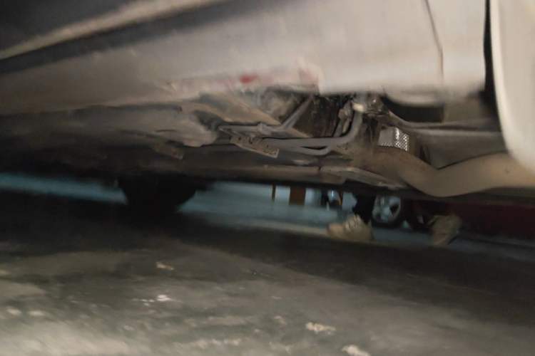 Used Cadillac XT4 2021 28T Two-Wheel Drive Tech Edition Chassis Rear Left