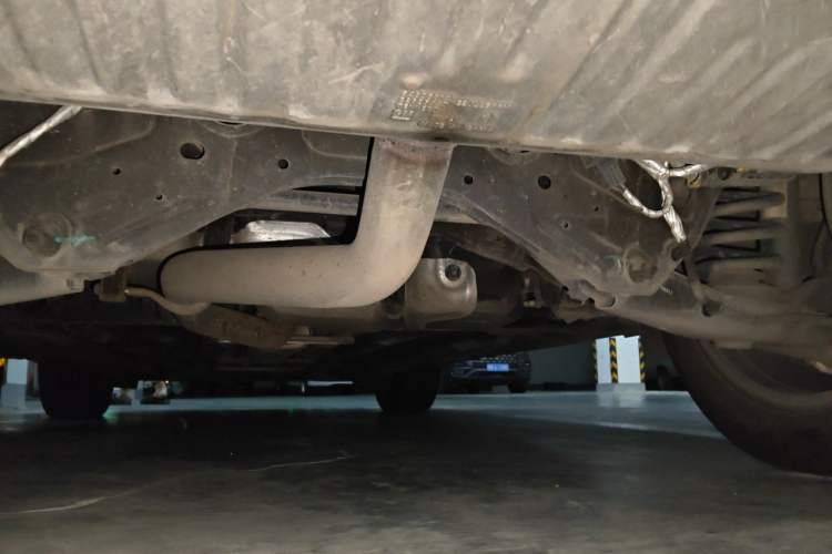 Used Cadillac XT4 2021 28T Two-Wheel Drive Tech Edition Chassis Rear