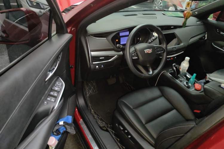 Used Cadillac XT4 2021 28T Two-Wheel Drive Luxury Version Driver Seat