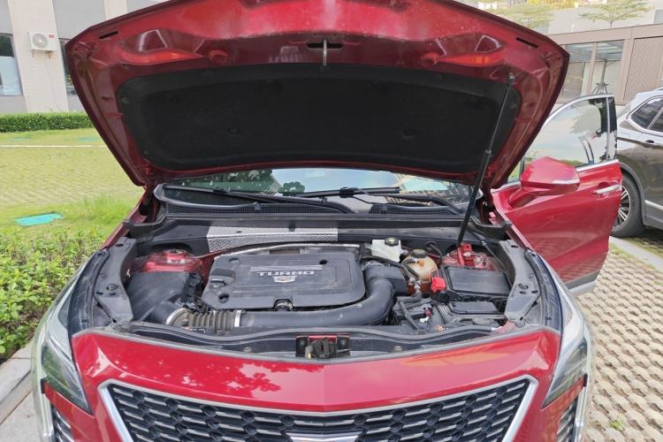 Used Cadillac XT4 2021 28T Two-Wheel Drive Leading Version Engine Bay