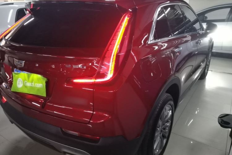 Used Cadillac XT4 2021 28T Two-Wheel Drive Luxury Version Exterior 3