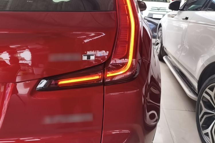 Used Cadillac XT4 2021 28T Two-Wheel Drive Leading Version Exterior 3