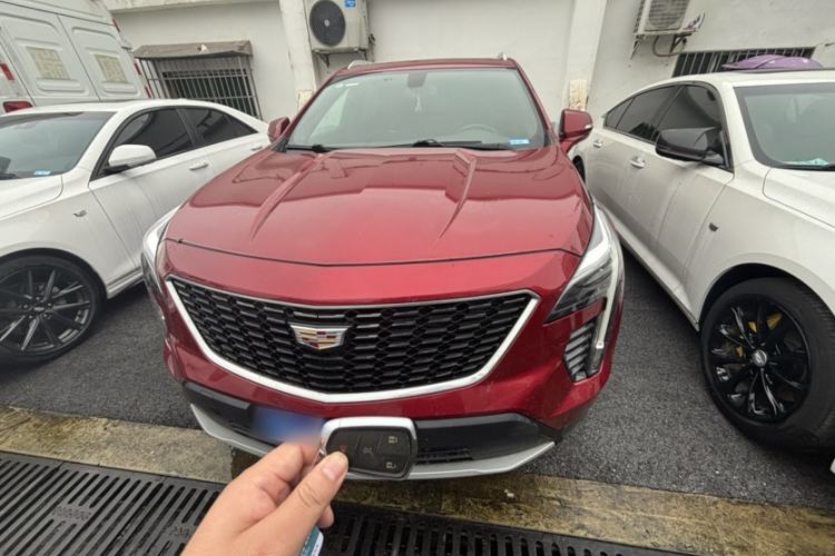 Used Cadillac XT4 2021 28T Two-Wheel Drive Leading Version Exterior 3
