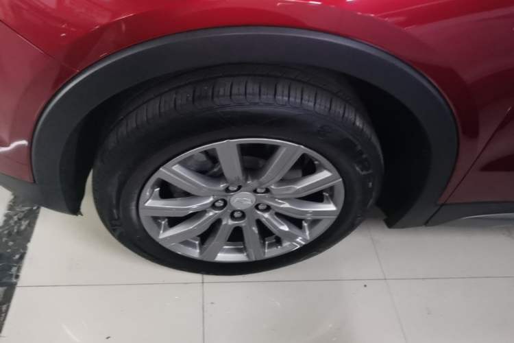 Used Cadillac XT4 2021 28T Two-Wheel Drive Luxury Version Exterior 4
