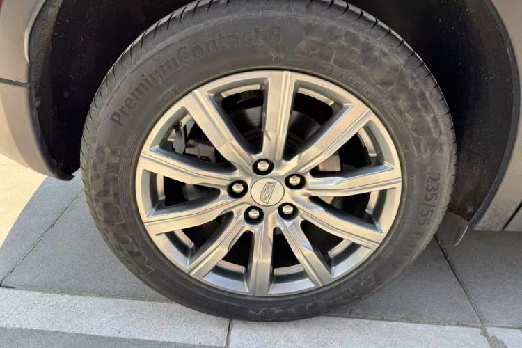 Used Cadillac XT4 2021 28T Two-Wheel Drive Leading Version Exterior 4