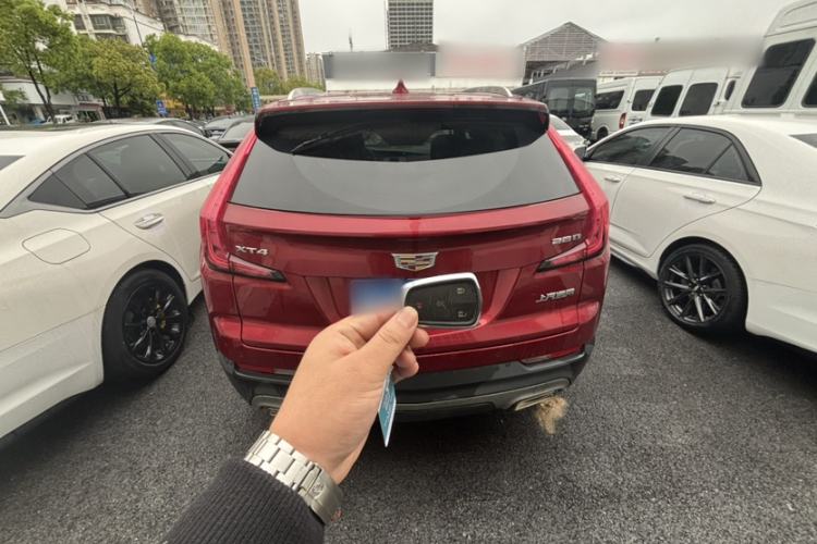 Used Cadillac XT4 2021 28T Two-Wheel Drive Leading Version Exterior 4