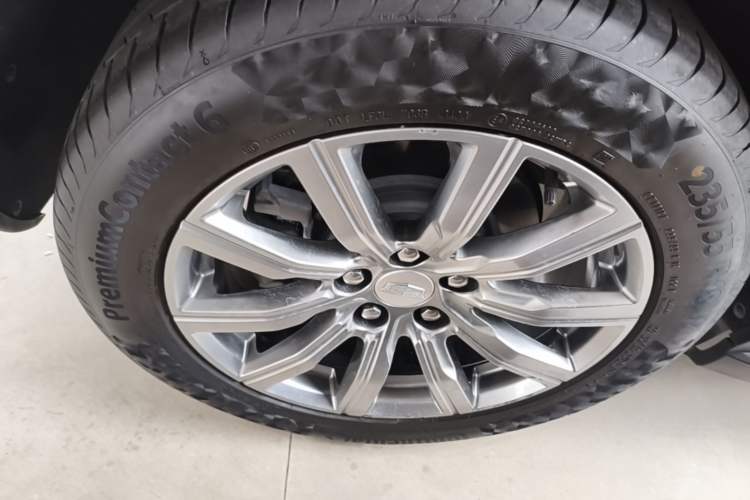 Used Cadillac XT4 2021 28T Two-Wheel Drive Leading Version Exterior 5