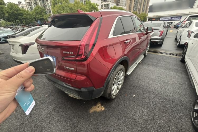 Used Cadillac XT4 2021 28T Two-Wheel Drive Leading Version Exterior 5