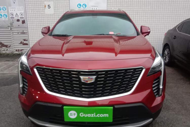 Used Cadillac XT4 2021 28T Two-Wheel Drive Leading Version Front