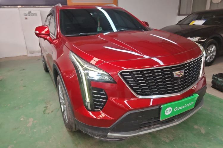 Used Cadillac XT4 2021 28T Two-Wheel Drive Leading Version Front Right 45 Deg