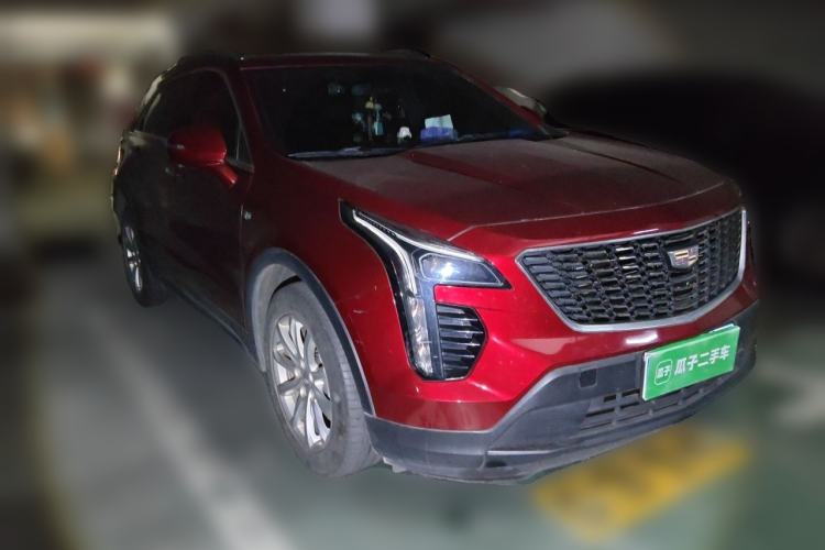 Used Cadillac XT4 2021 28T Two-Wheel Drive Tech Edition Front Right 45 Deg
