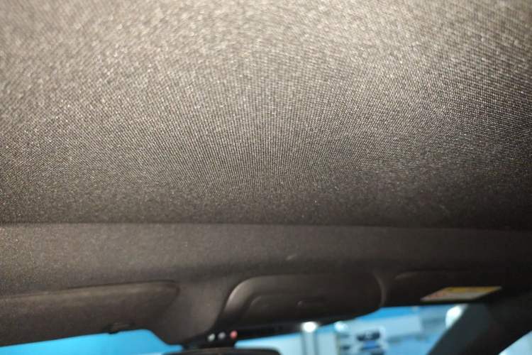 Used Cadillac XT4 2021 28T Two-Wheel Drive Leading Version Headliner