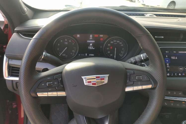 Used Cadillac XT4 2021 28T Four-Wheel Drive Platinum Sport Edition Instrument Cluster