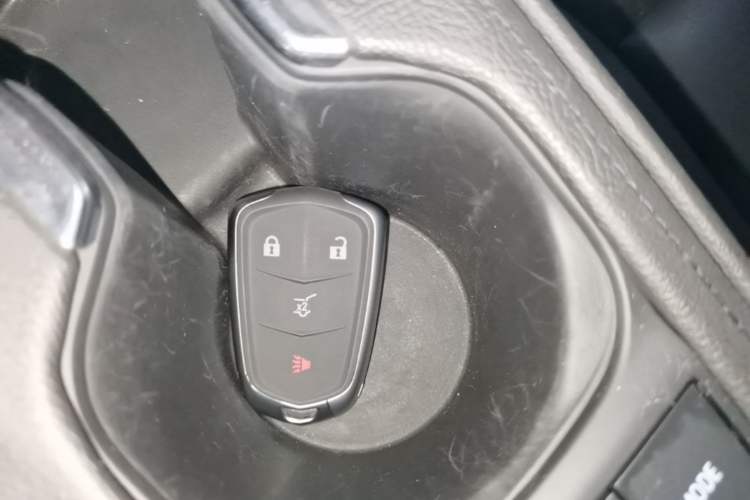 Used Cadillac XT4 2021 28T Two-Wheel Drive Luxury Version Interior 1