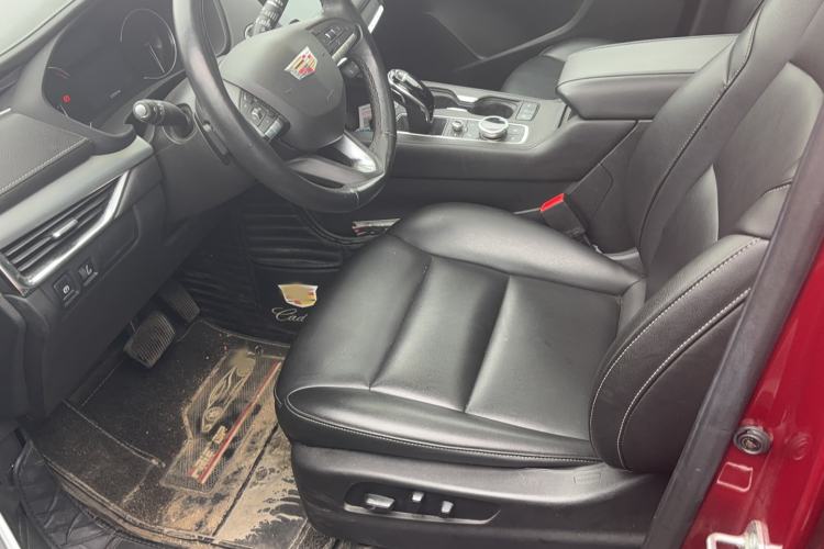 Used Cadillac XT4 2021 28T Two-Wheel Drive Leading Version Left Front Seat