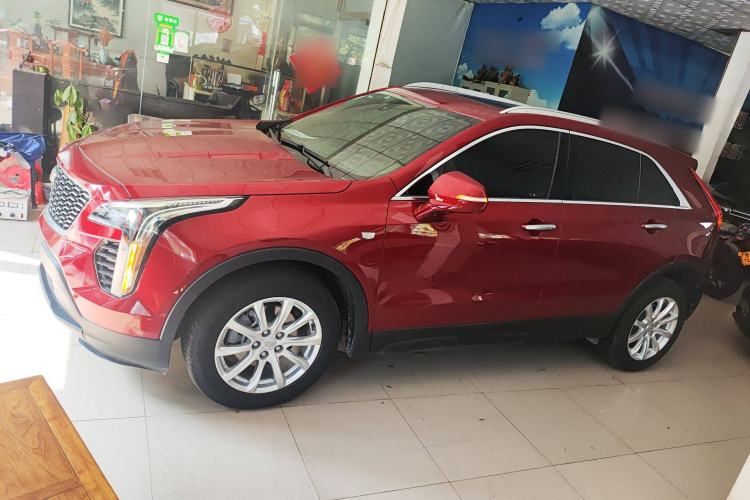 Used Cadillac XT4 2021 28T Two-Wheel Drive Tech Edition Left Side