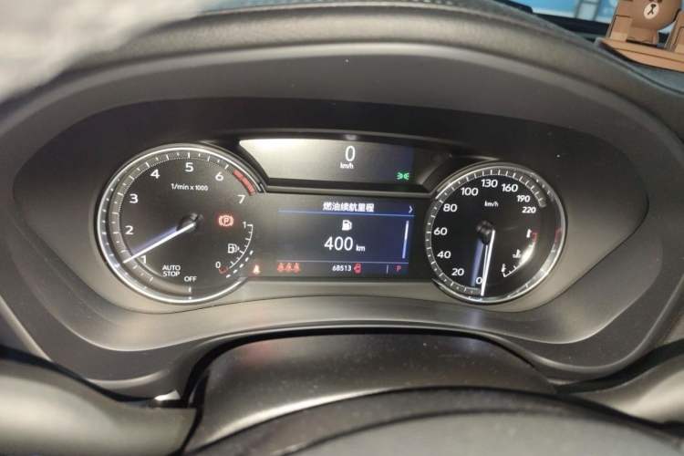 Used Cadillac XT4 2021 28T Two-Wheel Drive Leading Version Odometer Close Up