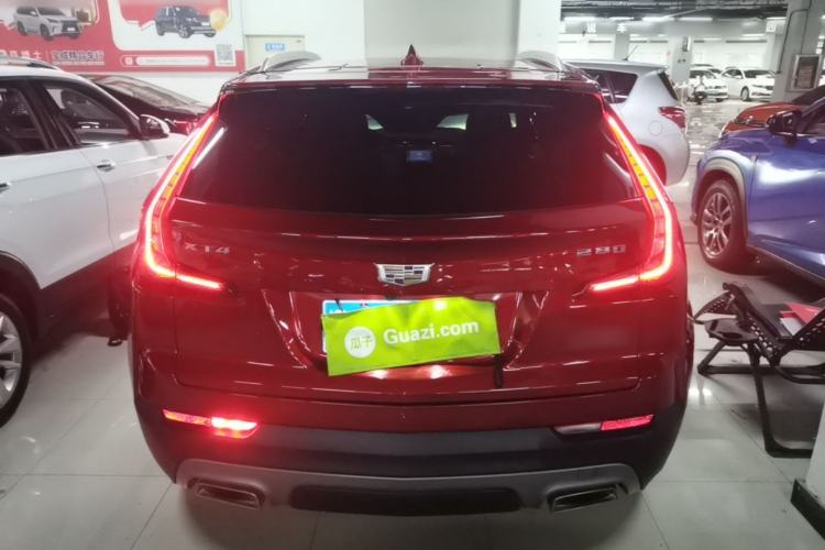 Used Cadillac XT4 2021 28T Two-Wheel Drive Luxury Version Rear