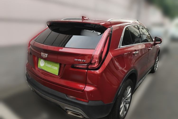 Used Cadillac XT4 2021 28T Two-Wheel Drive Luxury Version Rear Right 45 Deg