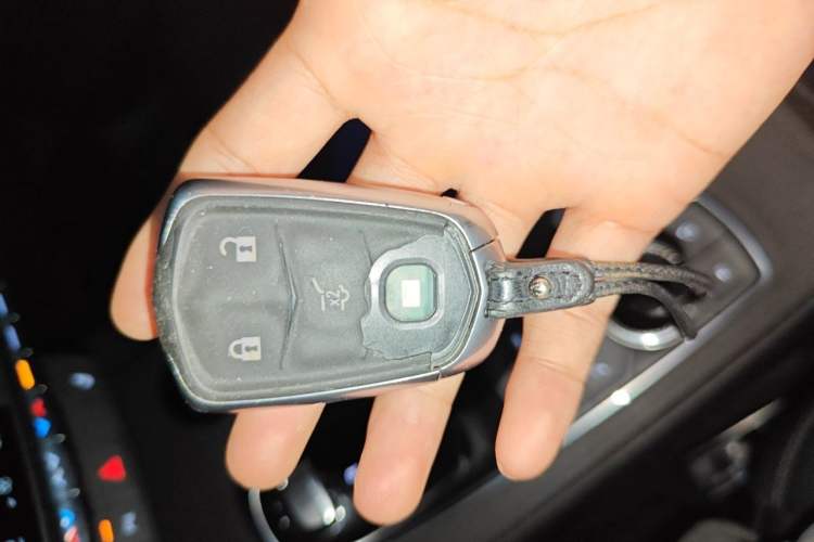 Used Cadillac XT4 2021 28T Two-Wheel Drive Leading Version Vehicle Key