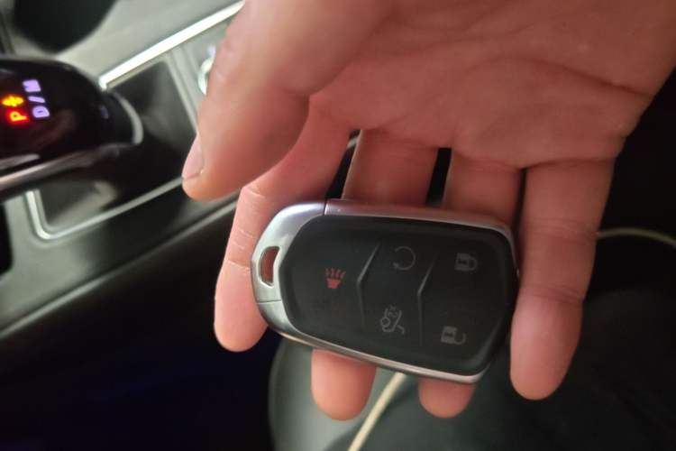 Used Cadillac XT4 2021 28T Two-Wheel Drive Leading Version Vehicle Key