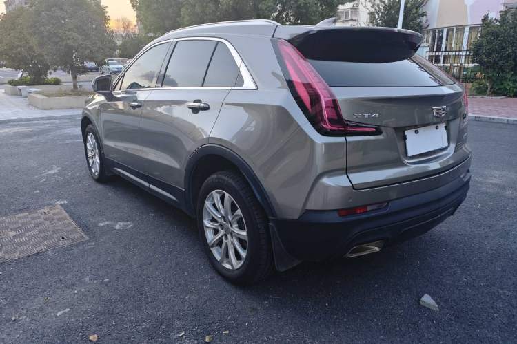 Used Cadillac XT4 2021 28T Two-Wheel Drive Tech Edition Exterior 4