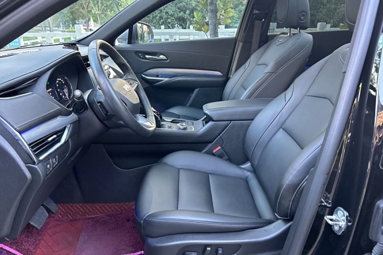 Used Cadillac XT4 2021 28T Two-Wheel Drive Luxury Version Left Front Seat