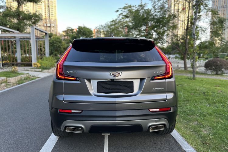 Used Cadillac XT4 2021 28T Two-Wheel Drive Luxury Version Trunk